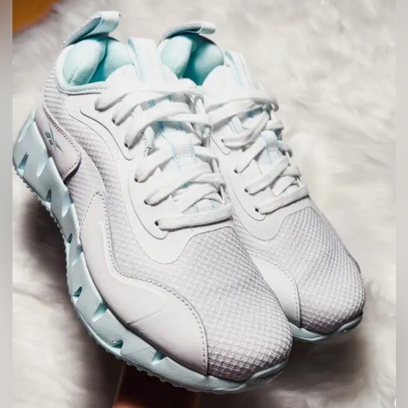 NWT REEBOK Zig Dynamica Women's sneakers 👟 size 8 - Picture 6 of 16